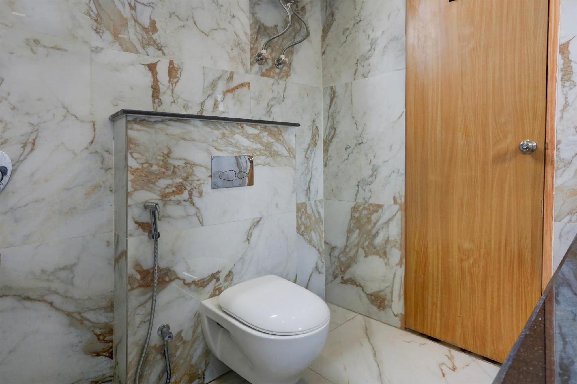 Palette Calista Premium Resort Samalkha Exteriör bild